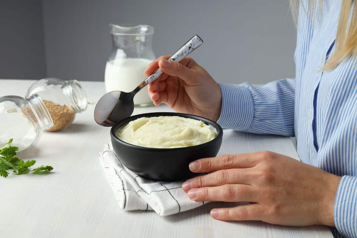 Soft mashed potatoes after a dental bone graft to support comfortable recovery